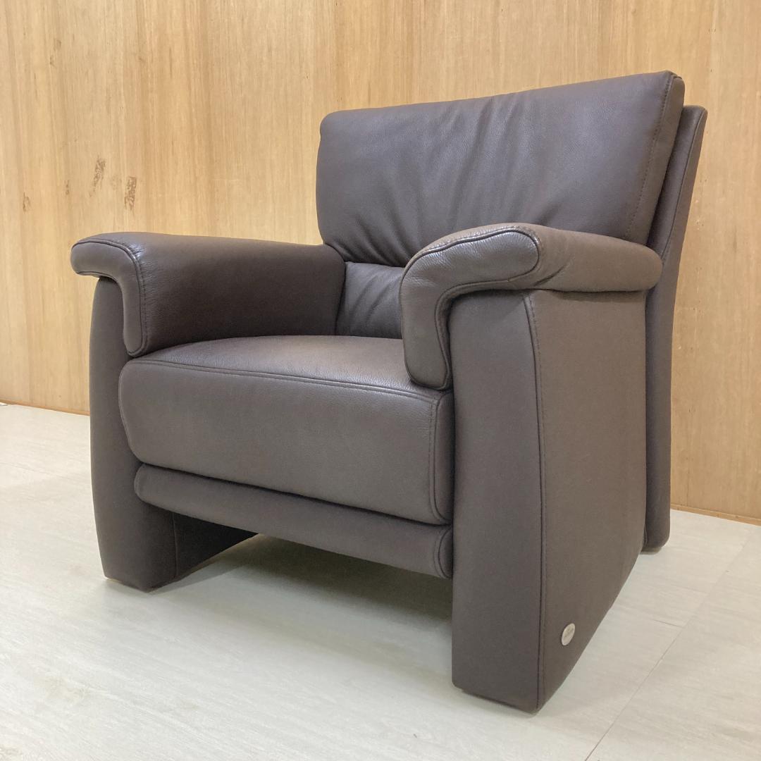 IDC大塚家具 ヒモラ himolla 総革　1人掛けソファ シングルソファ A 値下げ/IDC OTSUKA(大塚家具)取り扱いのドイツ、himolla(ヒモラ)社の2