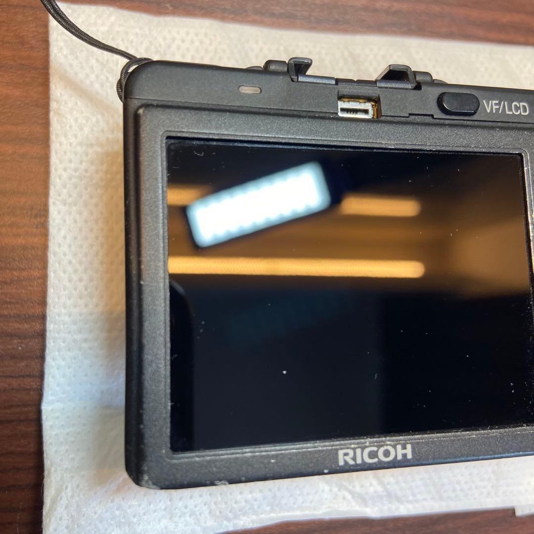 RICOH GX200 デジカメ 4944 - メルカリ