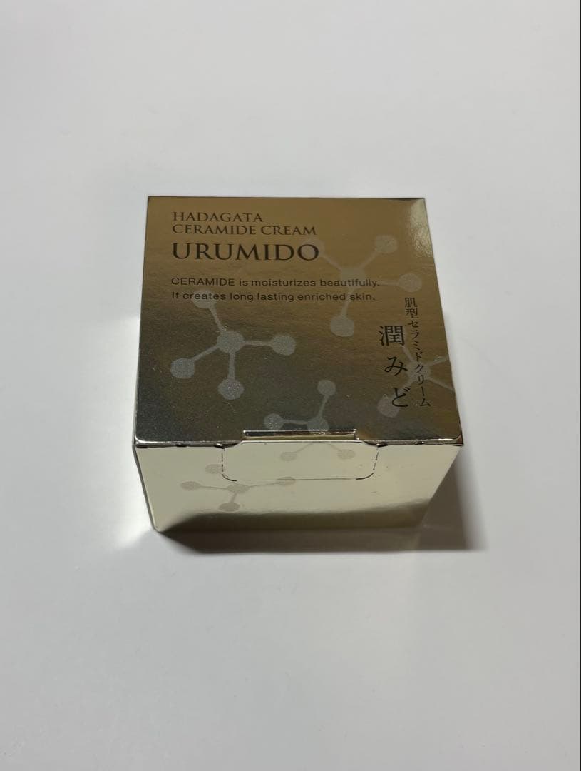 ✨新品/未開封✨潤みど URUMIDO 肌型セラミドクリーム30g 保湿クリーム