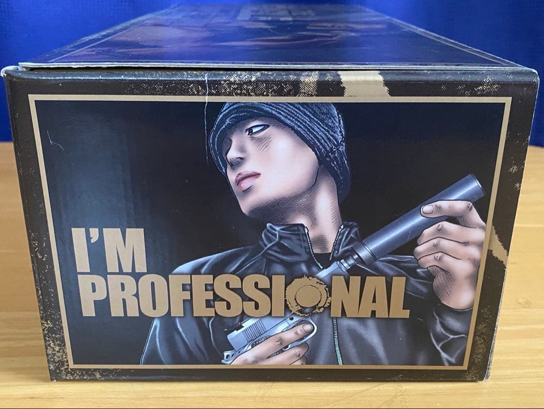 ザ・ファブル 初版、帯付、専用BOX付 - メルカリ