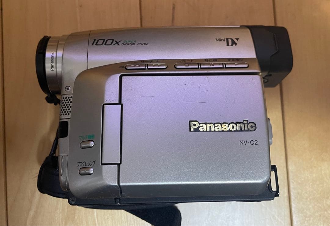 Panasonic NV-C2 ビデオカメラ Mini DV - メルカリ