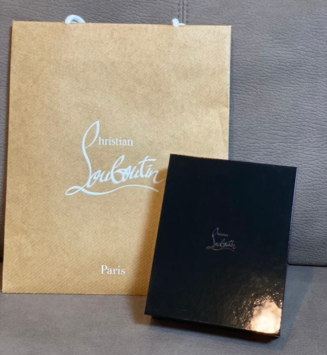 ルブタン口紅グロス♡ネイルセット新品未使用 リップスティック｜クリスチャン ルブタン【公式オンラインブティック】