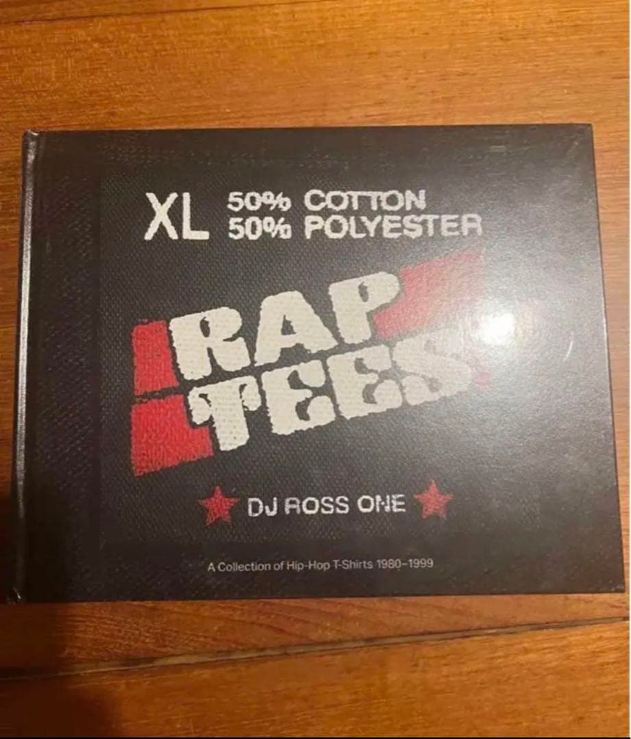 洋書 DJ Ross One RapTees HipHop T-Shirts 1980 Amazon | Rap Tees: A Collection of Hip-Hop T-Shirts 1980-1999 | DJ