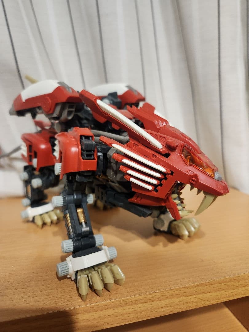 ｈ*ｏ様 ジャンク　ZOIDS　ブレードライガー　レオン仕様 コトブキヤ ブレードライガーレオン仕様 レビュー