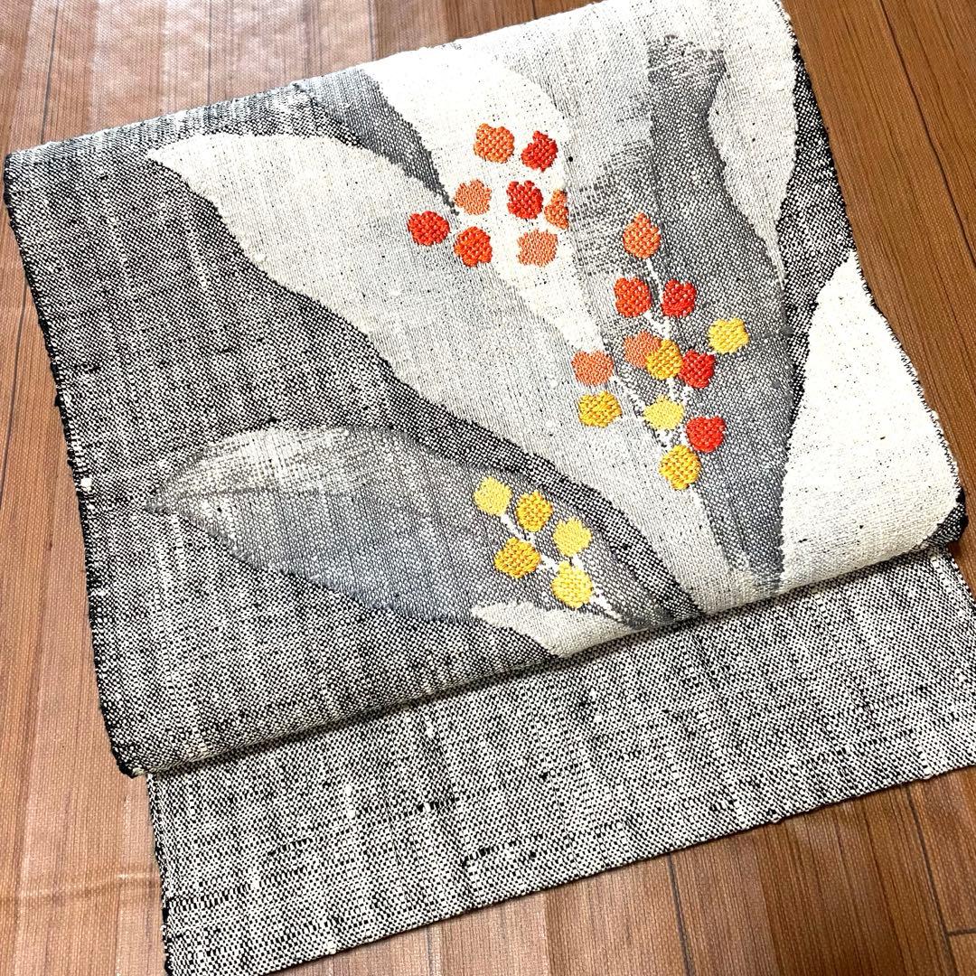 ⭐️西陣織　渡文　ハ寸名古屋帯⭐️白×黒　花柄　普段着物　ざっくり上質 弥栄織物謹製 京都 西陣織 正絹 高級 九寸 名古屋帯 お仕立上り 美しい