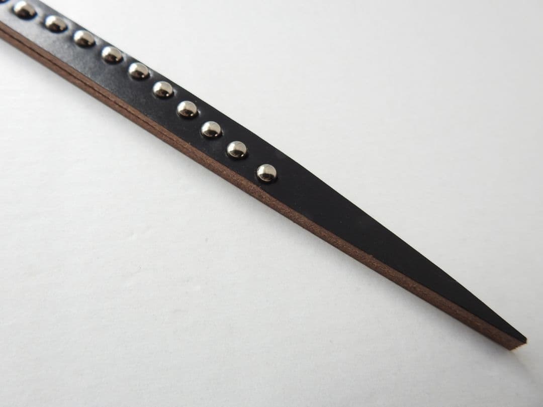 茶芯⑤calee tattoo studio yamada風スタッズキーホルダー