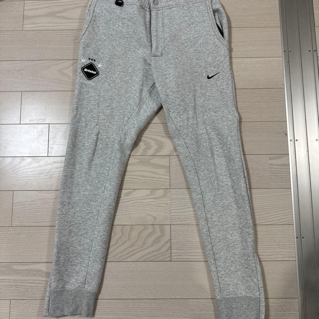 FCRB NIKE』 セットアップ グレー×迷彩 Sサイズの通販はau PAY