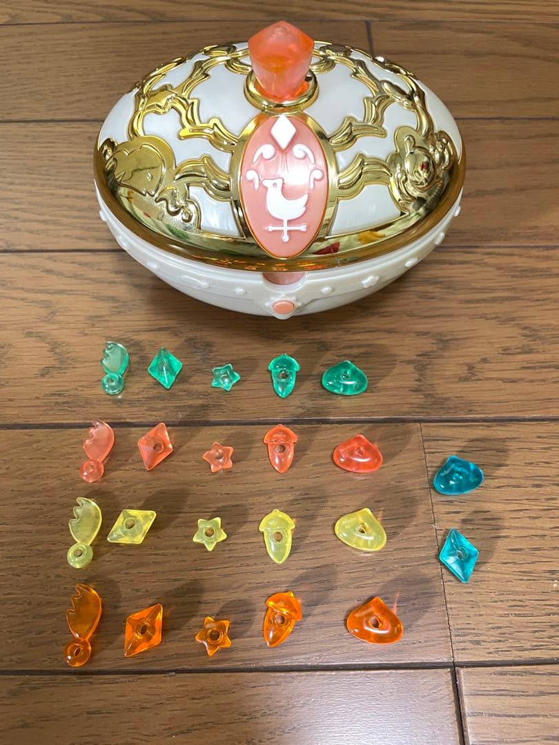 ふしぎ魔法ファンファンファーマシィー かがやきのこばこ - メルカリ