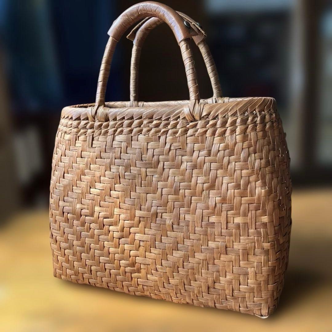 山葡萄籠バック ≪ご好評につき1年以上待ち≫ 山形県西川町 大井沢産 山葡萄籠 山