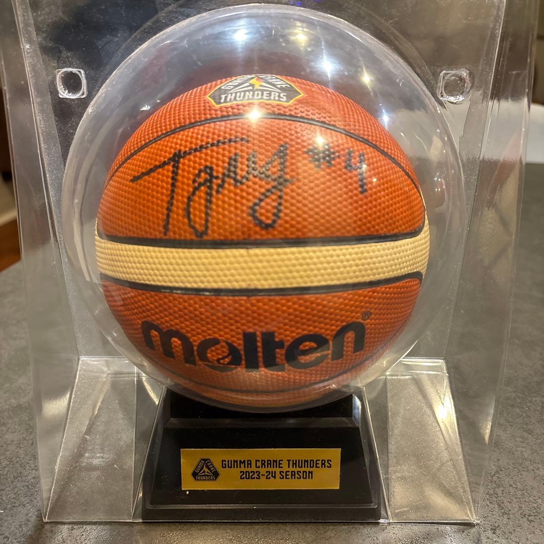 トレイ・ジョーンズ サイン入りボール 2023-24 群馬クレインサンダーズ