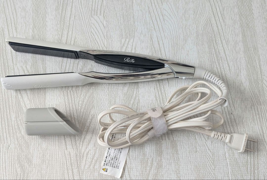 リファ★ストレートヘアアイロン★ リファストレートアイロンプロ（レア髪ストレート） | ヘアアイロン