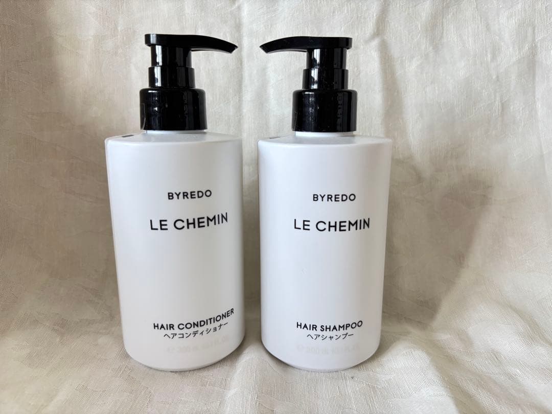 未使用品　BYREDO バイレードLE CHEMIN シャンプー等 2点　非売品 BYREDO - 日本未発売【BYREDO】LE CHEMIN 1本 新品未使用 300mlの通販