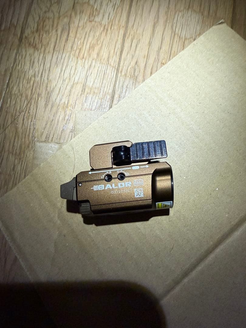 Olight Baldr Mini ブラウンライト タクティカルライト - メルカリ