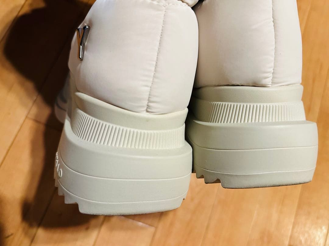 即購入⭕️YELLO スノーブーツ　ホワイト L(24.5cm)