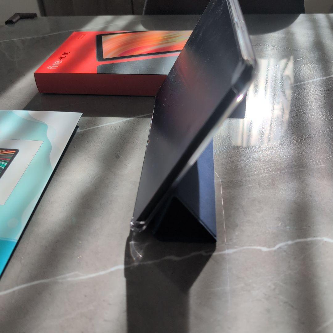 fireHD10第13世代amazonタブレット美品保護フィルム 卓上ケース付き