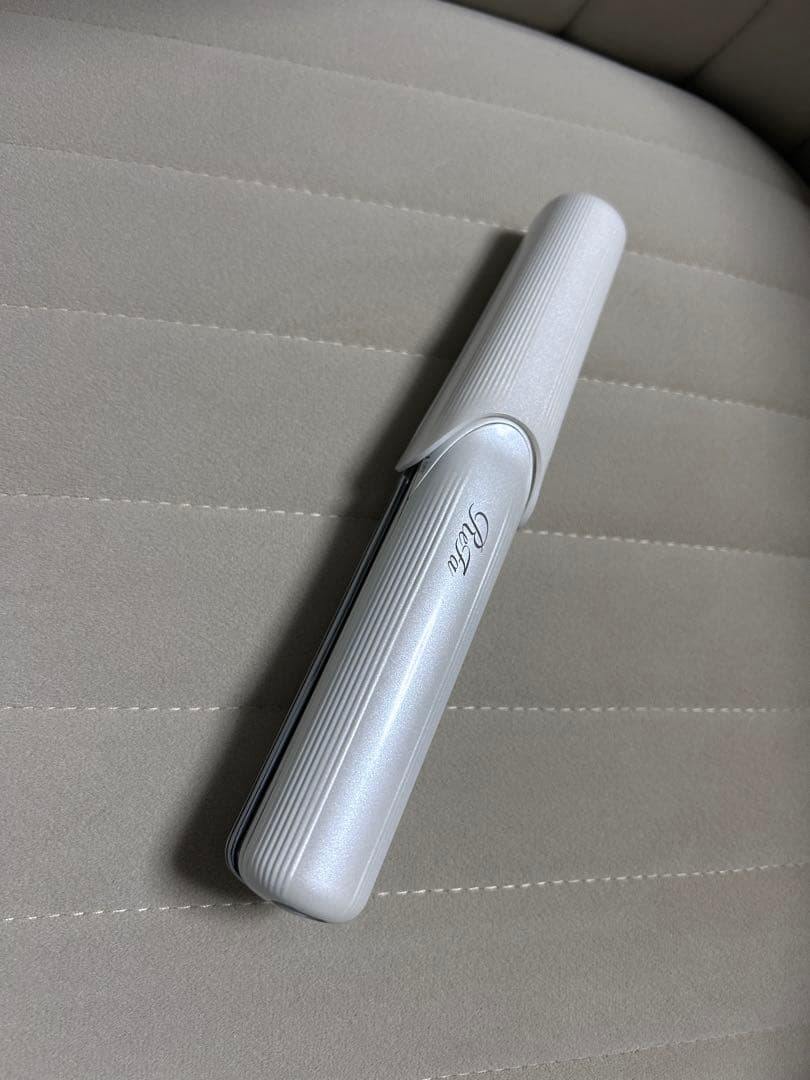 refa 持ち歩きヘアアイロン 楽天市場】【リファ公式店】持ち運びに ミニヘアアイロン リファ