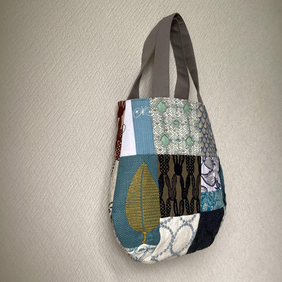 ミナペルホネン ハギレをパッチワーク ふっくらまるみのトートバッグ