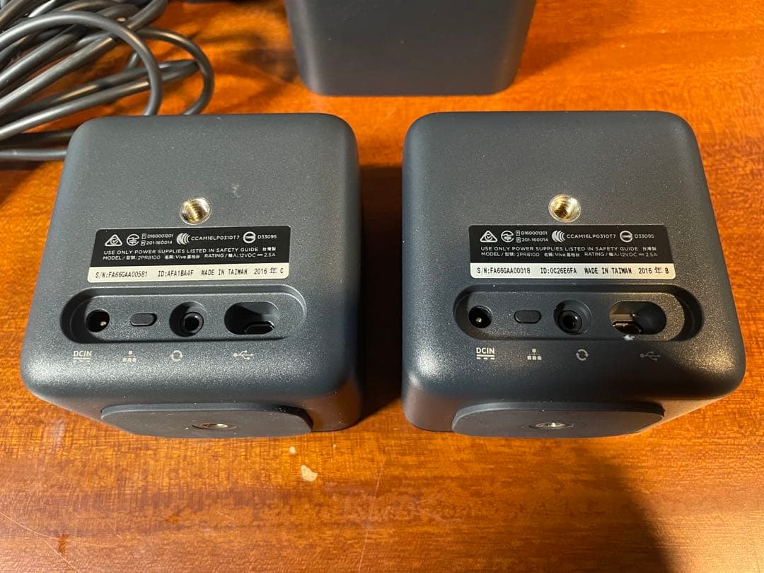 HTC VIVE】ベースステーション1.0【2台】