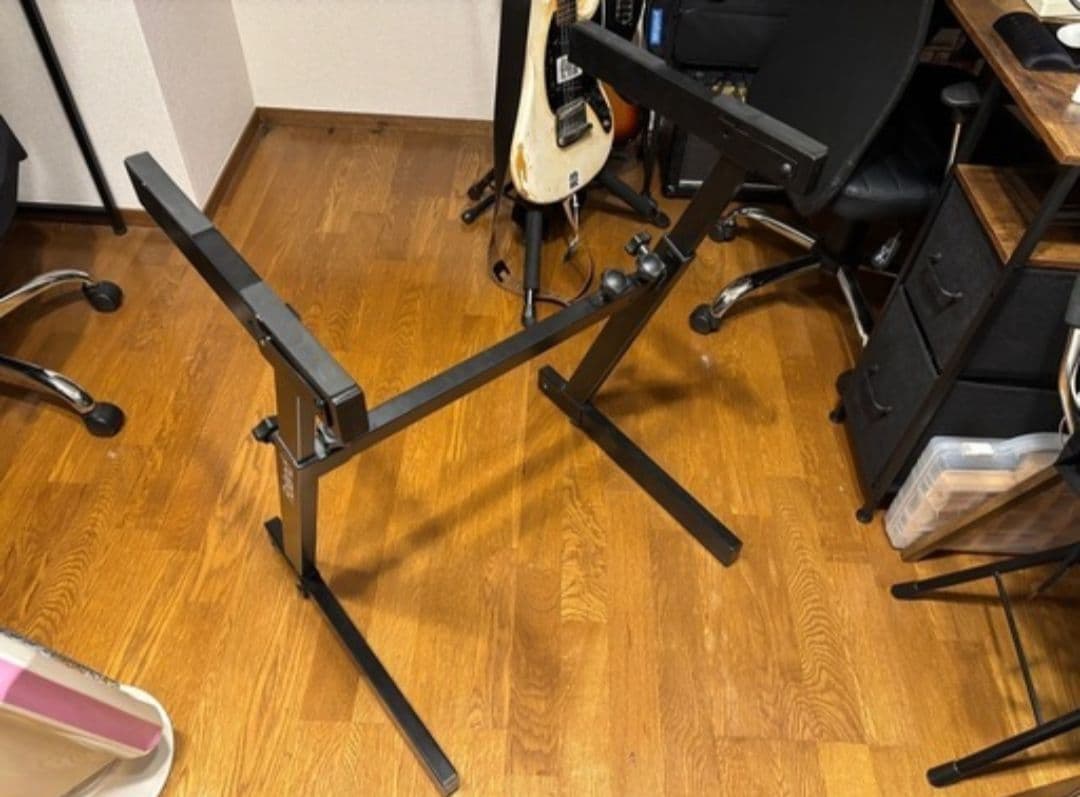 Roland 汎用キーボード・スタンド KS-18Z ks_18z_angle_main.jpg