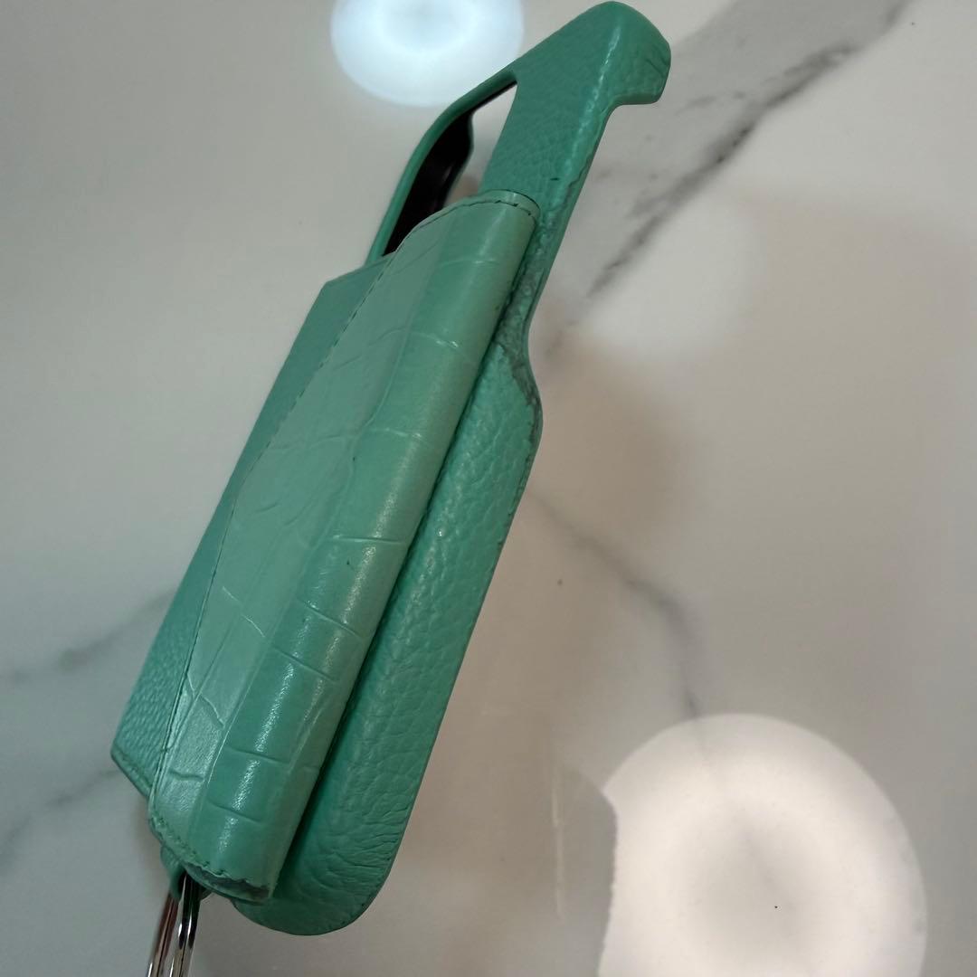 鈴木亜美 iPhone16Pro ケース - メルカリ