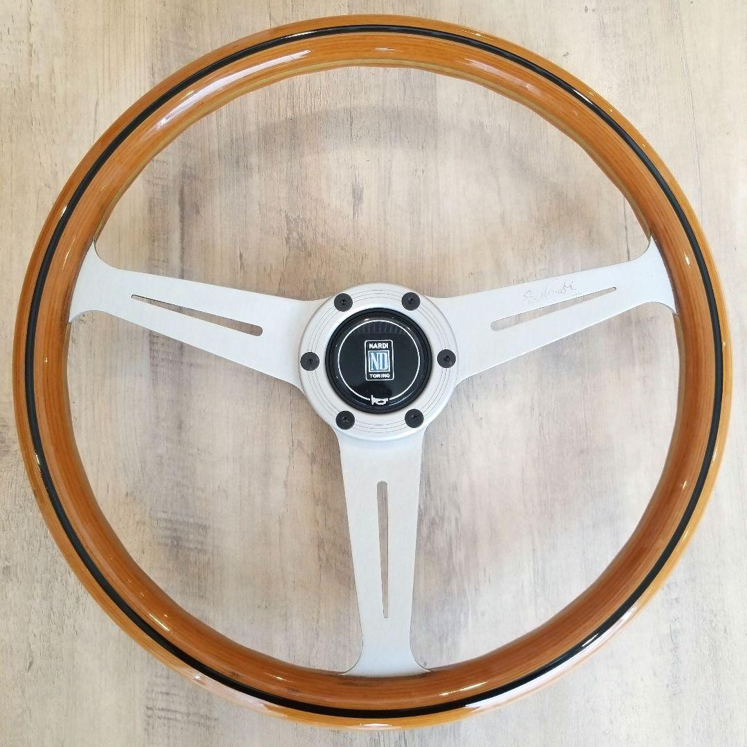 NARDI☆ナルディクラシックVITEウッドステアリング/シルバースポーク37Φ NARDI ナルディ(NARDI) ステアリング クラシック(Classic