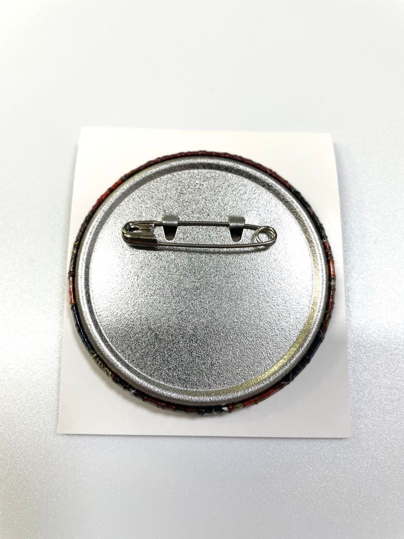 ツイステ】エース プレイフルドレス オーロラ グリッター 缶バッジ