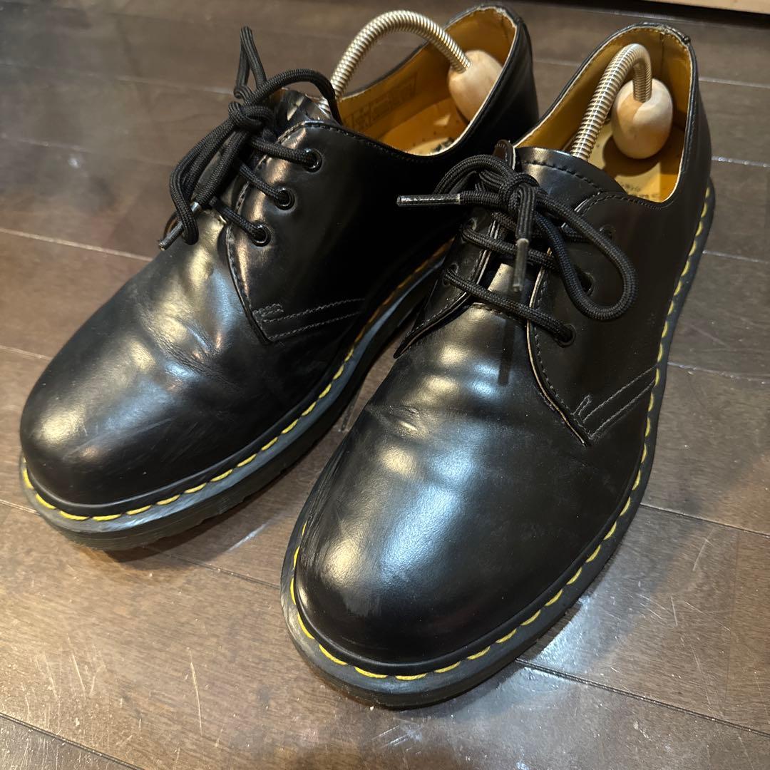 ドクターマーチン 3ホール UK8 27cm - メルカリ
