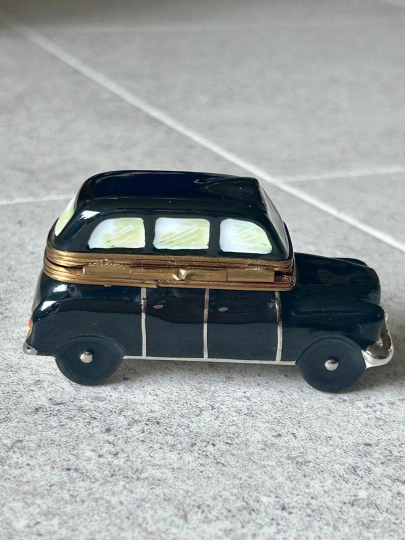 リモージュボックス フランス製 GR ロンドンタクシー 黒い 小物入れ、置物