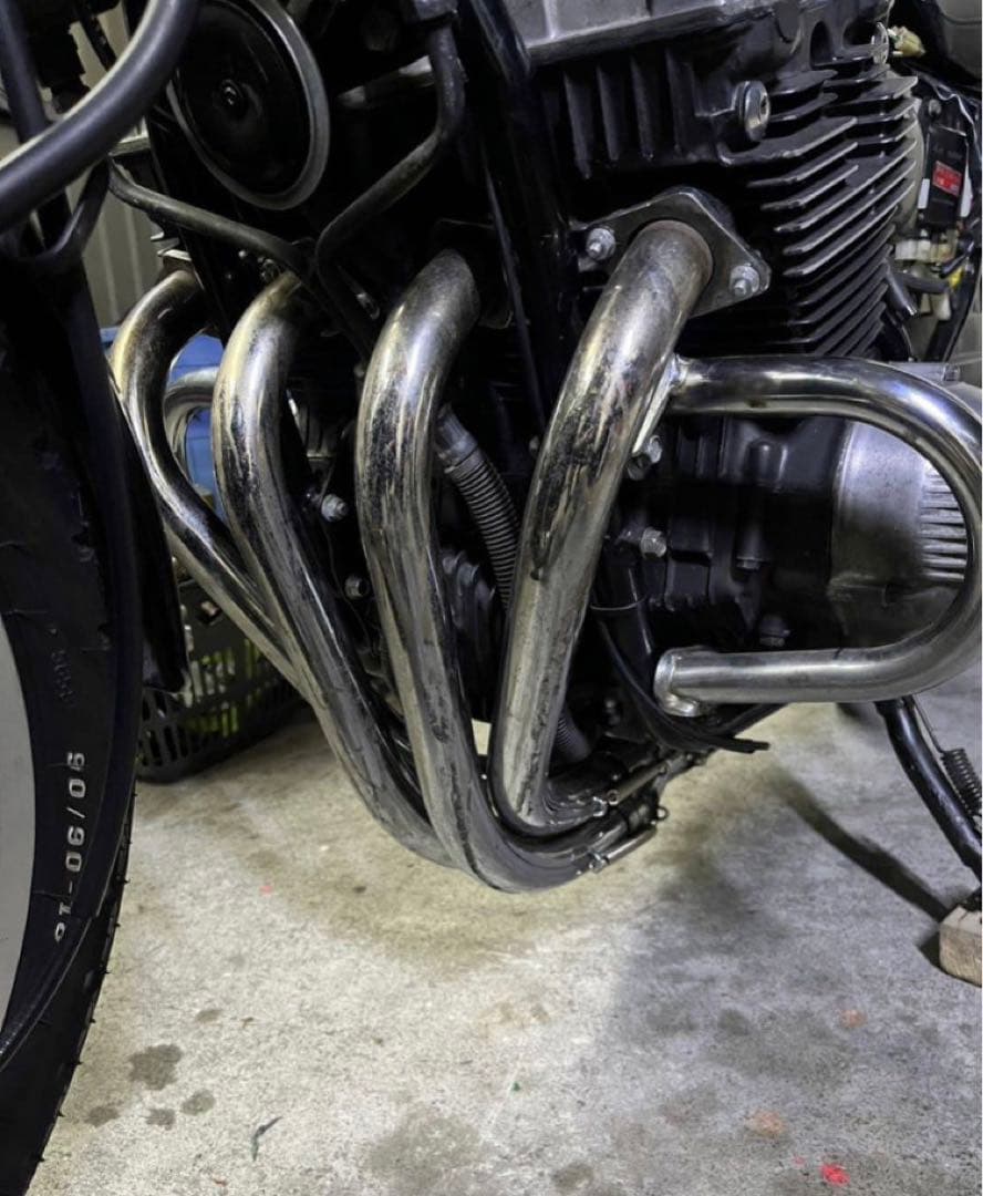 CBX400F 初期スネーク管 左出し 42.7π 初期菱型フランジ NC07 - メルカリ