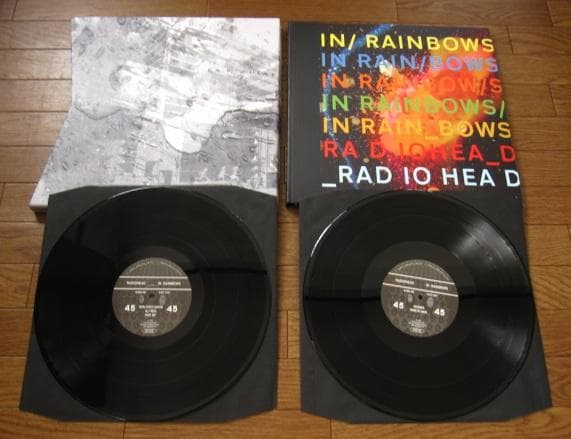 Radiohead　In Rainbows Box Set　Vinyl s-l400.jpg