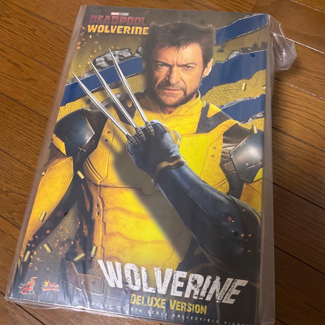 ホットトイズ 1/6 ウルヴァリン(デラックス版)新品 ヒュー・ジャックマン演じるウルヴァリンをフィギュアで完全再現