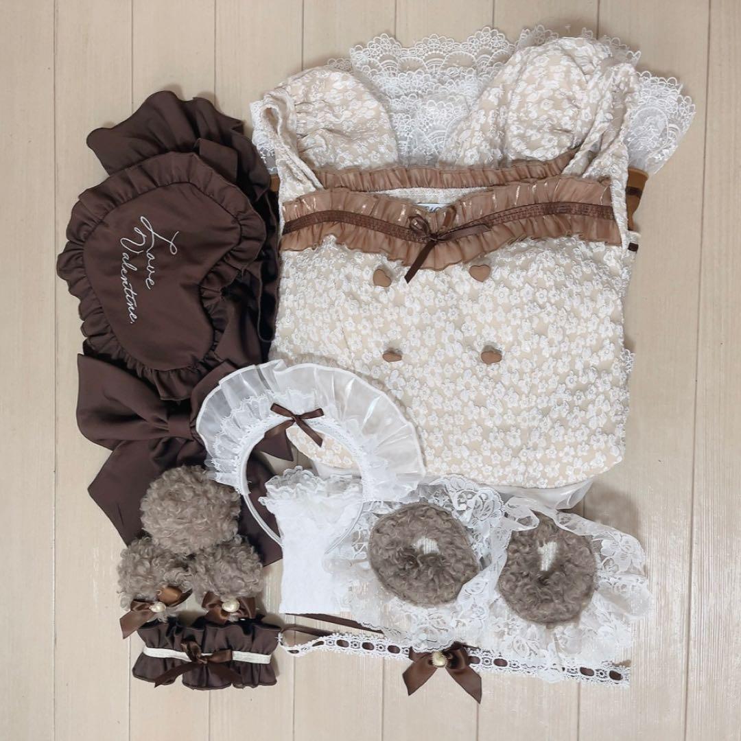 ラテフロマージュベアメイド《バレンタインコスプレ10点セット》マリームーン