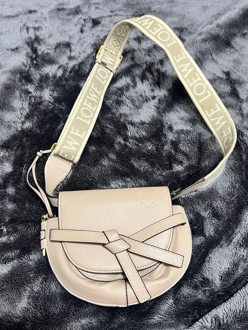 loewe ゲートデュアルバッグミニ LOEWE/ロエベ通販 | GATE DUAL MINI BAG【送料無料】 | 三越伊勢丹の