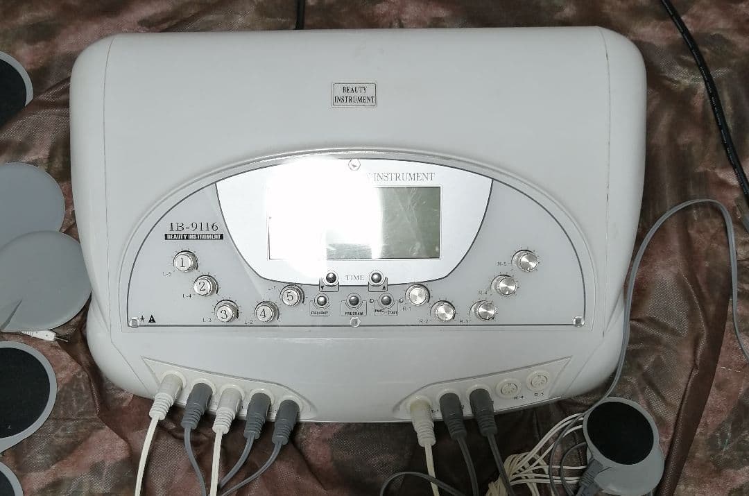 【業務用EMS】 エステ機器 Amazon.co.jp: MKOMIエステ業務用EMSマシン ボディ痩身 : ホーム＆キッチン