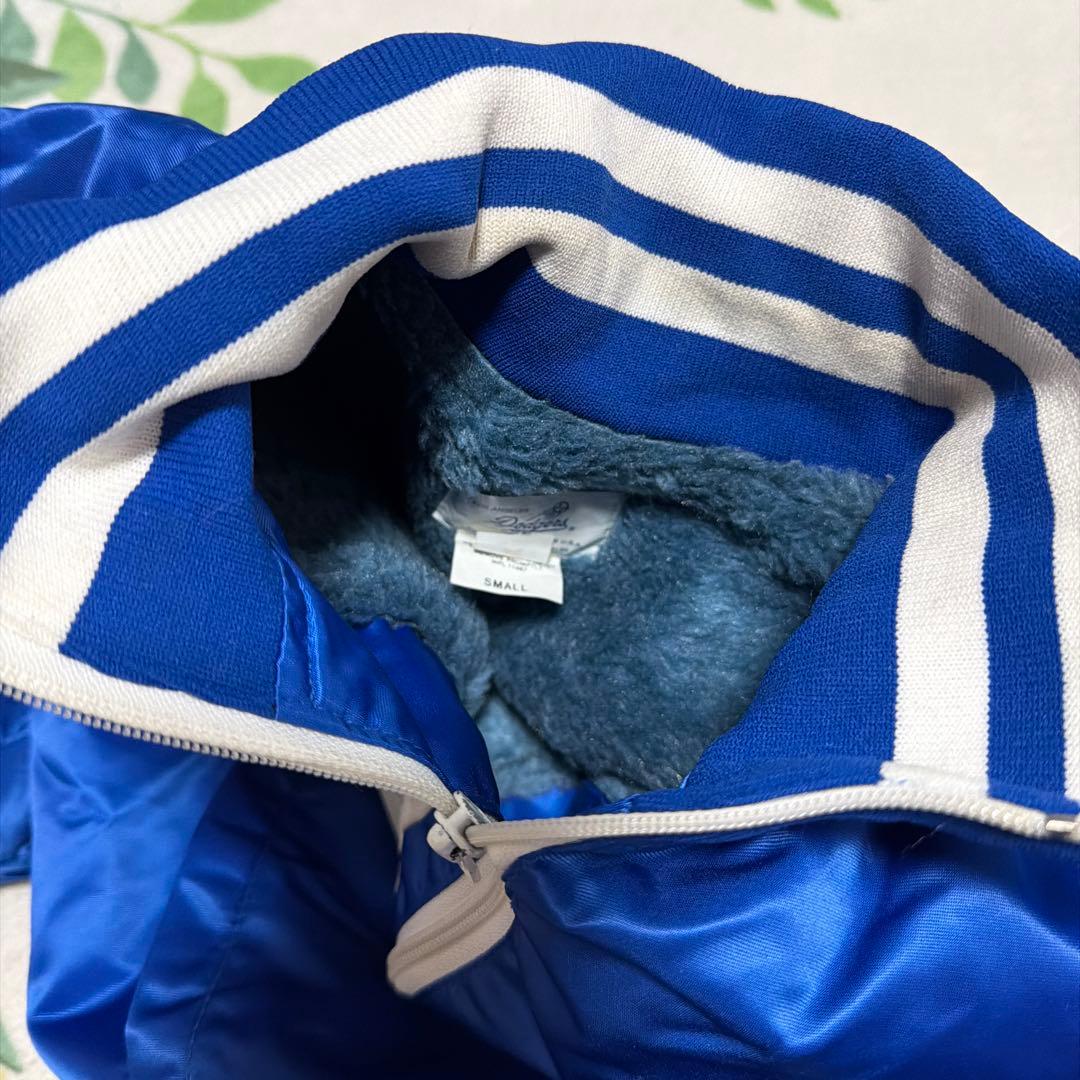 Dodgers サテンジャケット 青