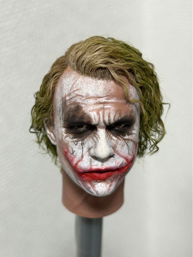 1/6 カスタム植毛ヘッド ダークナイト ジョーカー 審問1.0Ver - メルカリ