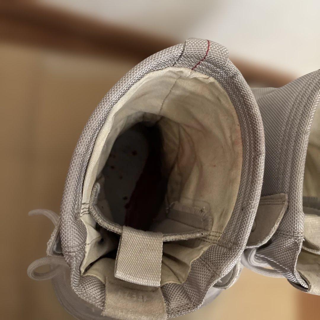 adidas YEEZY 950 ベージュブーツ　28.0cm