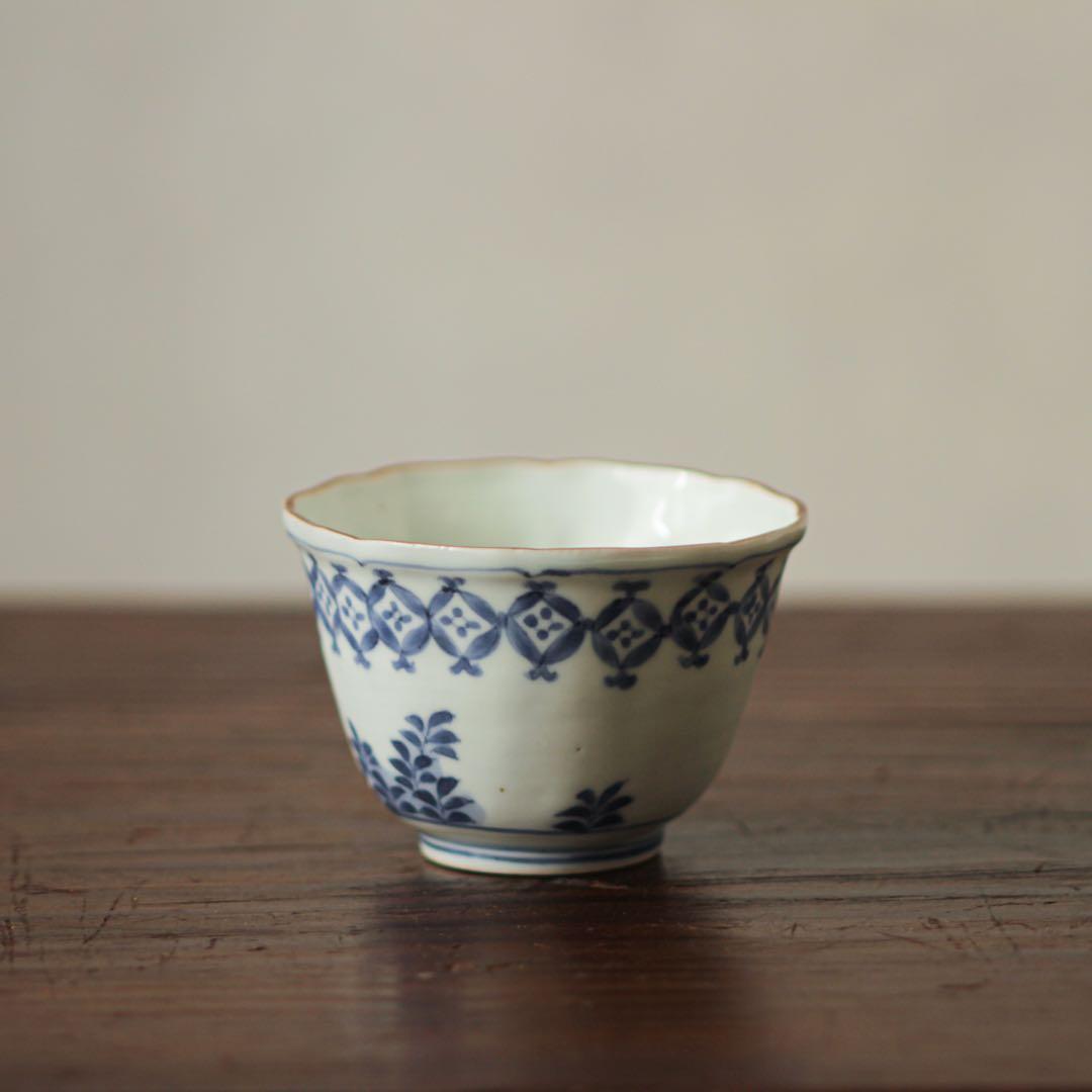 古伊万里 伊万里 江戸 中期 七宝繋ぎ 五葉若葉 向付 猪口 そば猪口 染