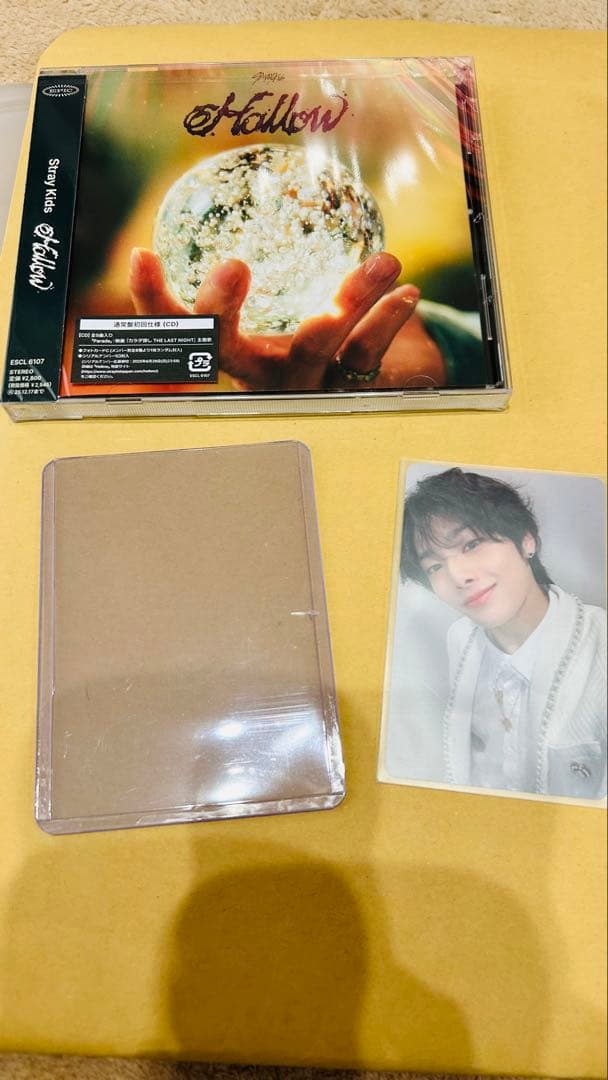 Stray Kids Hollow CD + 関西オフイベ会場限定購入特典トレカ - メルカリ