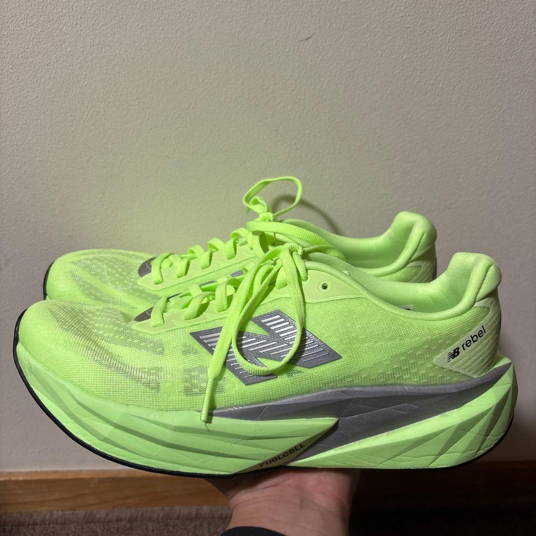 スパイク・シューズ New Balance FuelCell Rebel v5 26.5cm