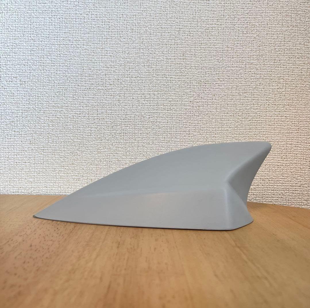 ZC33S シャークアンテナ 海外スズキ純正 未塗装 スズキ（SUZUKI） 純正 シャークアンテナ スイフトスポーツ ZC33S