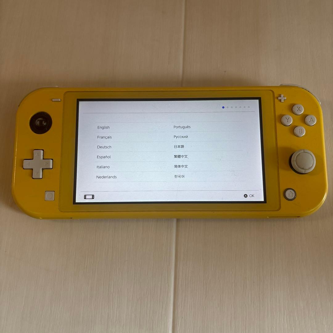 Nintendo Switch right 本体 Nintendo Switch Switch right Switchライト 本体 nintendo switch