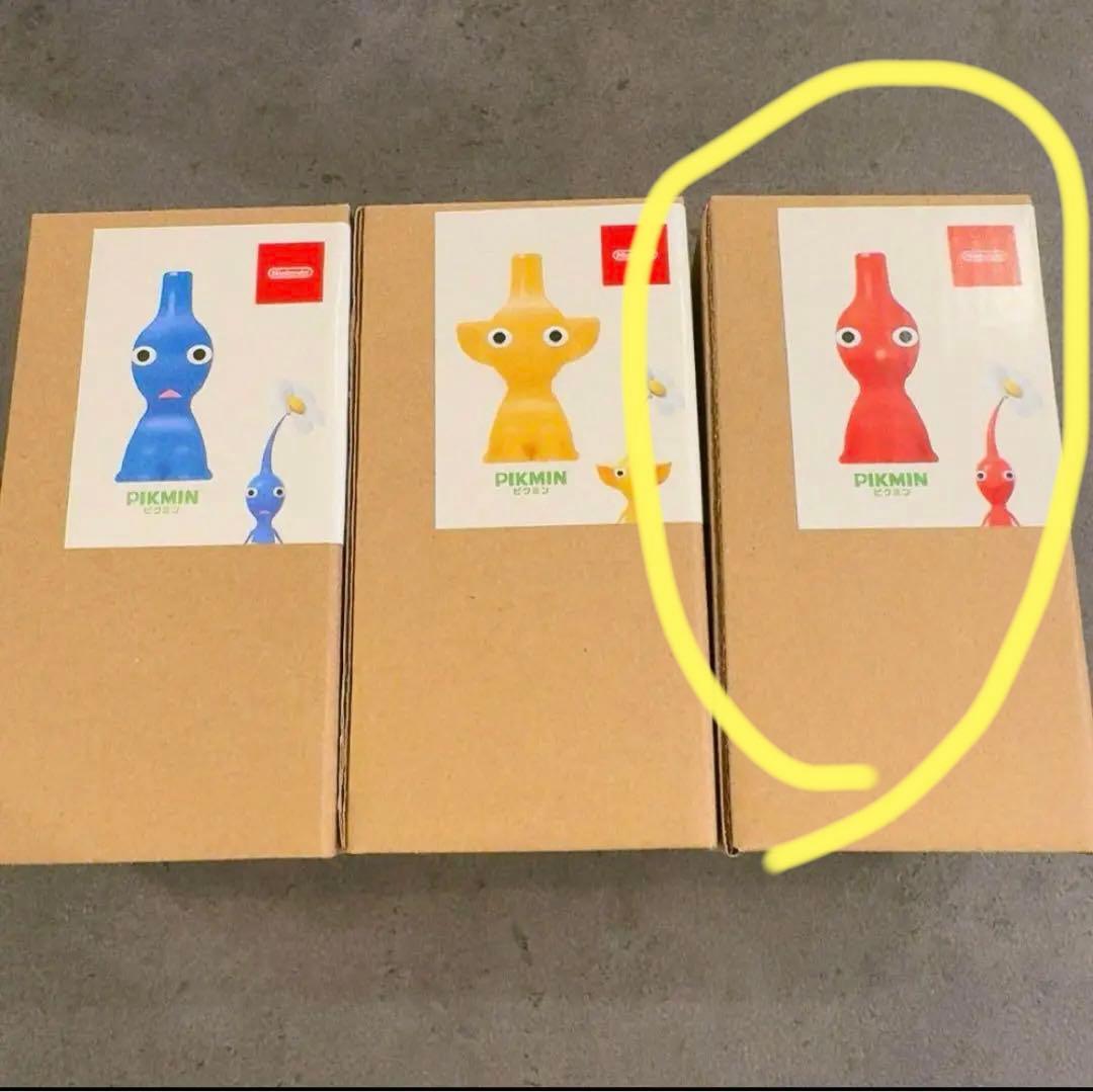 ピクミン【新品未開封】赤ピクミン一輪挿し（花瓶） - メルカリ
