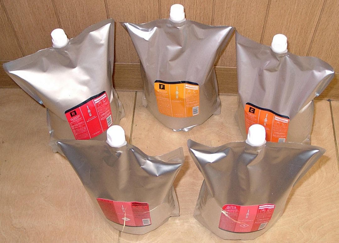 どれでも４本ルベルイオクレンジングシャンプーイオクリーム（トリートメント IAU（ルベル） ルベル イオ クレンジング(シャンプー) 600mL +