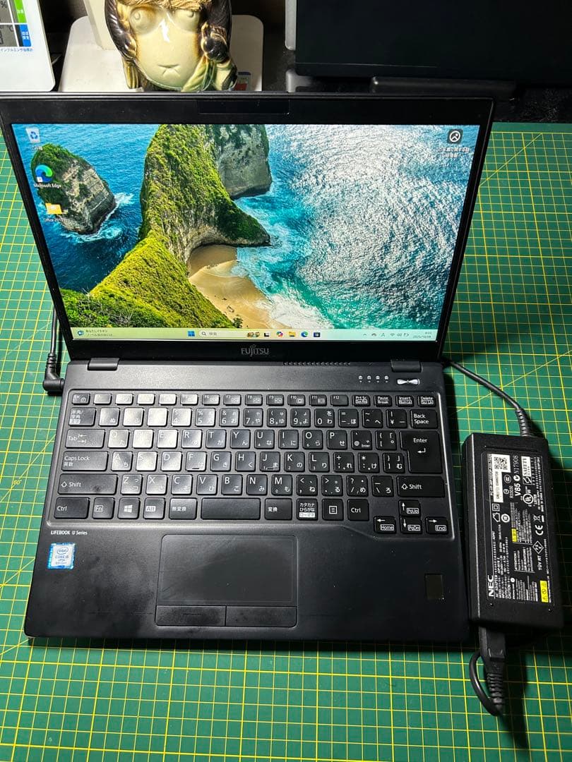 LIFEBOOK U939/B i5-8365U /8G/128G・訳あり LIFEBOOK U939 訳あり・ジャンク 8,200円 | ネット最安値の価格比較