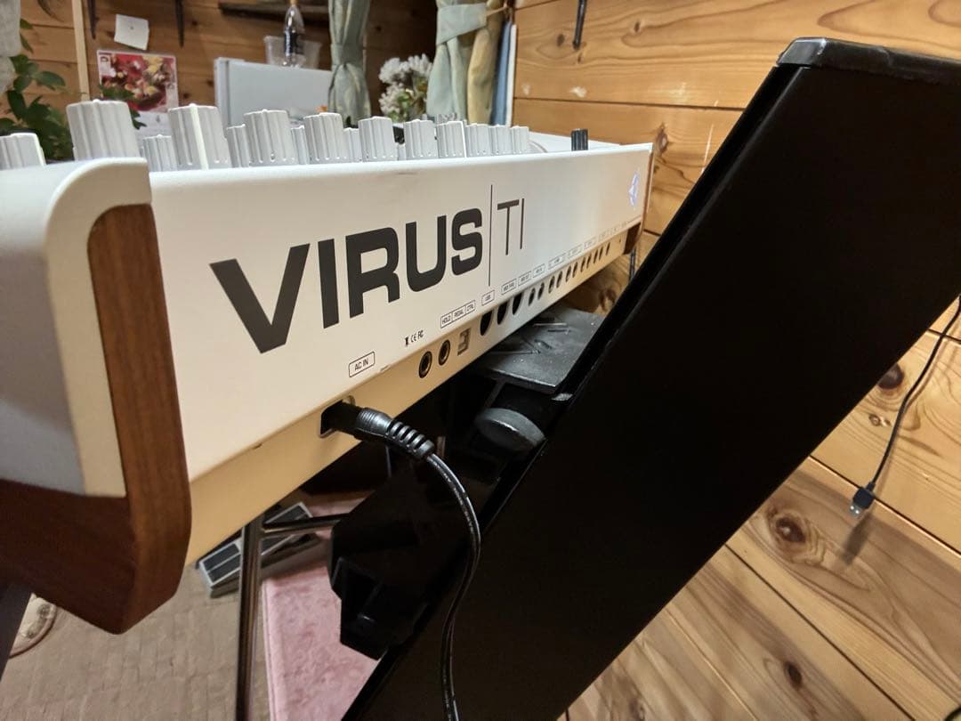 鍵盤楽器 access VIRUS TI2 Polar ver5.1.7.00