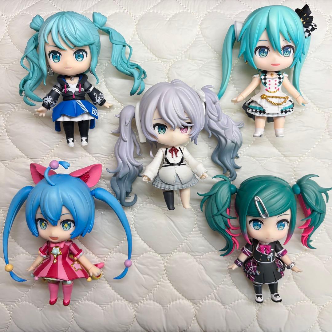 プロセカ 初音ミク ねんどろいど 5体セット - メルカリ