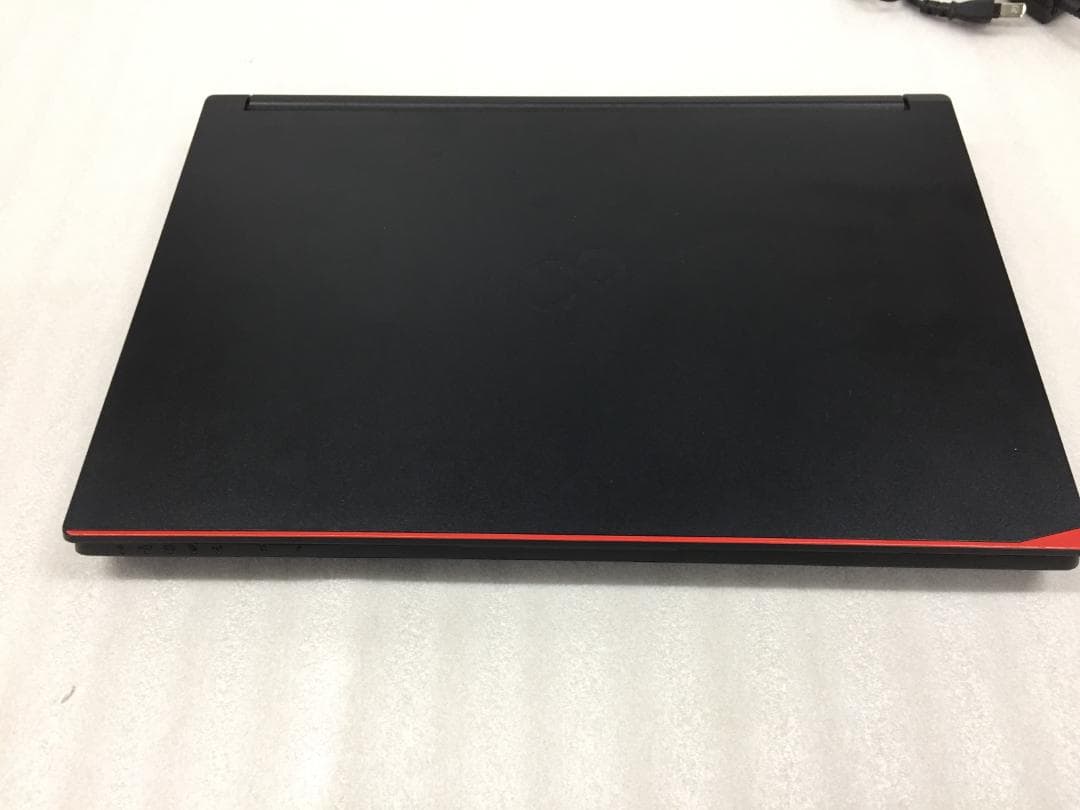 FUJITSU/A5510/i3第10世代/W11/SSD256G/OFFICE