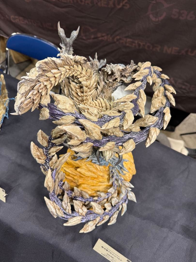 鎖刃竜アルシュベルド 未塗装未組立 ガレージキット - メルカリ