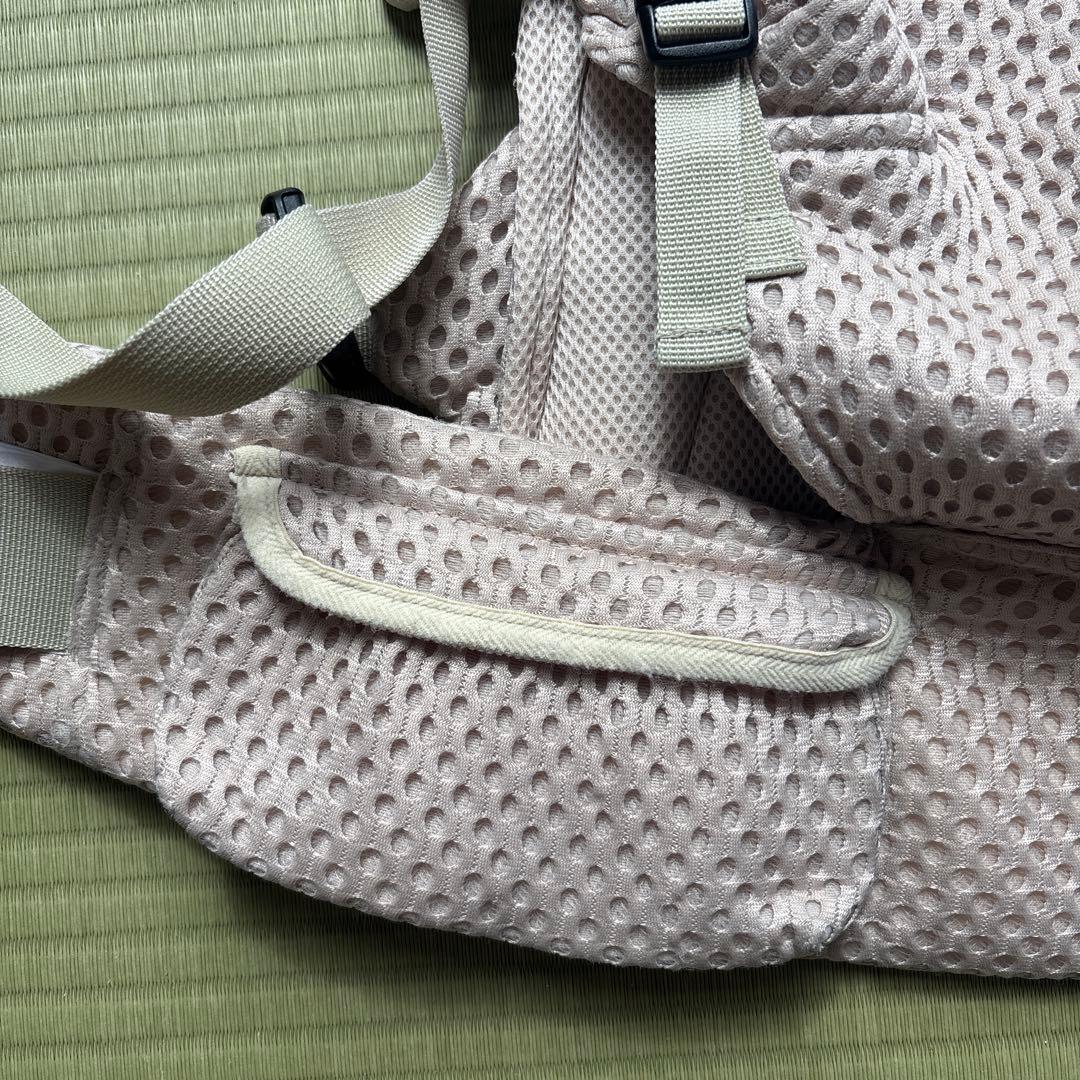 べべスワン抱っこ紐サンドベージュ - メルカリ